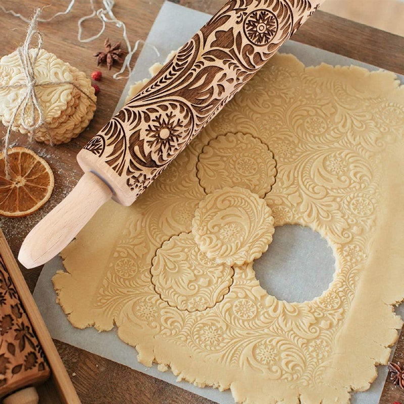 EVERMARKET Embossed Wooden Rolling Pin for Baking,Evermarket Deep Engraved Embossing Rolling Pin with Christmas Snowflake Flower Design for Baking Embossed Cookies,Cute Kitchen Decor DIY Tool for Adults - Image 5
